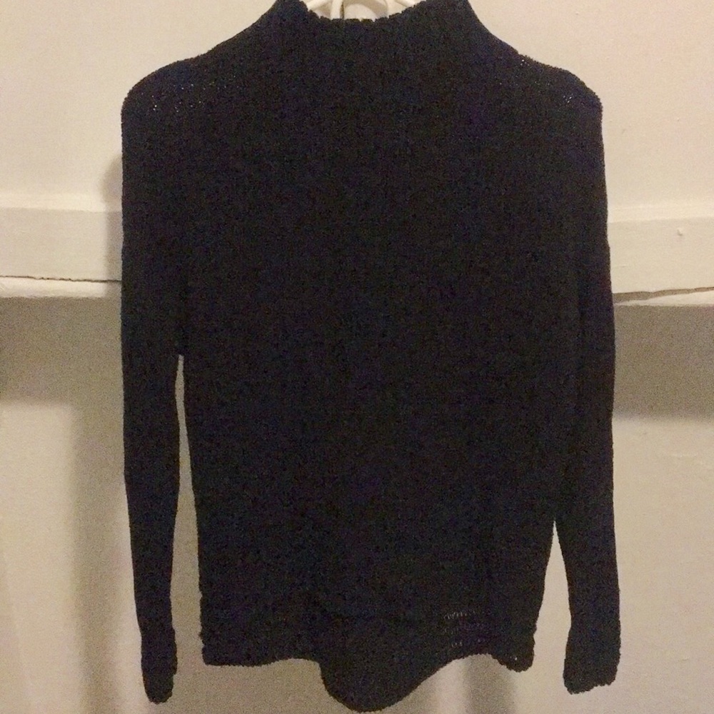 Black Knitted Long Sweater. Old Navy. Size S